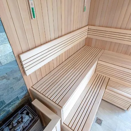 Faleza Apartamento Rewal