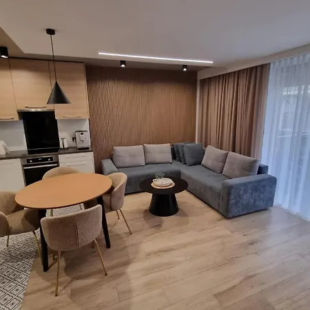 Faleza Apartment *